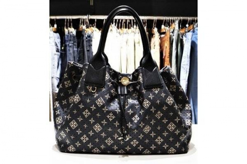 買取入荷のrusset