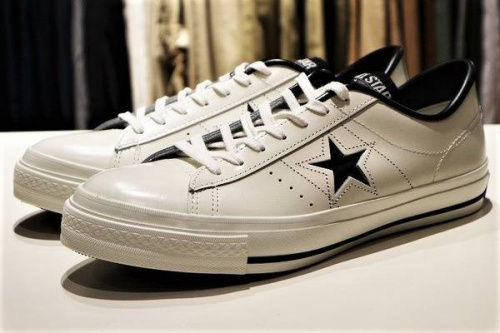 レアアイテムのCONVERSE