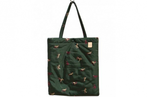 キャリアファッションのラシット