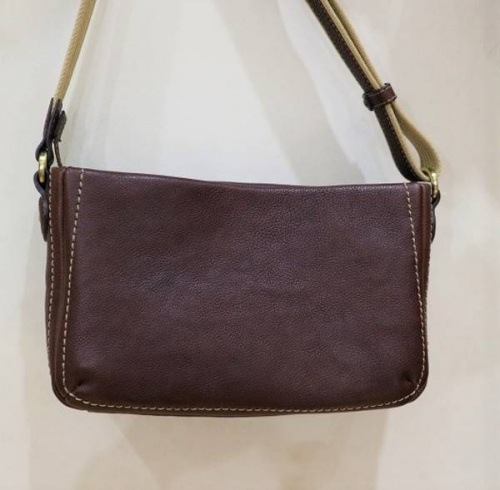 ナチュラルブランドの土屋鞄