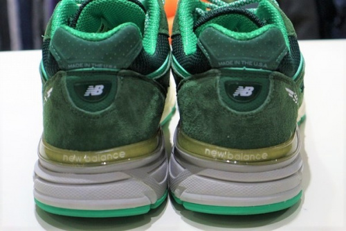 ミタスニーカーの亀有古着