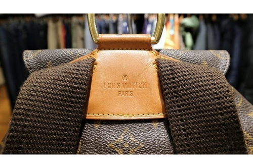 LOUIS VUITTON(ルイ・ヴィトン)