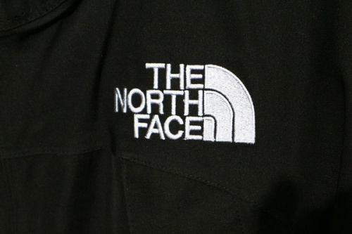 ゴアテックスの亀有古着