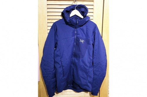 アウトドアブランドのアークテリクス