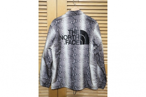 SUPREMEのTHE NORTH FACE