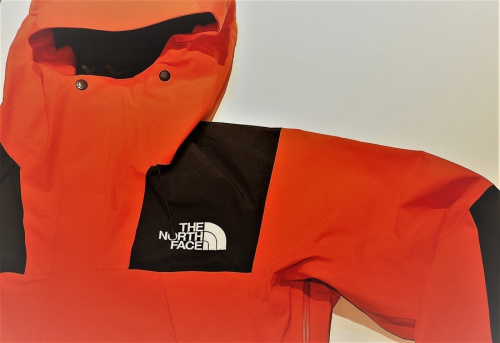 アウトドアブランドのTHE NORTH FACE