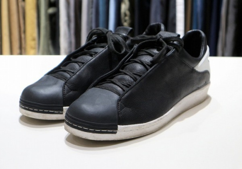 Y-3のワイスリー