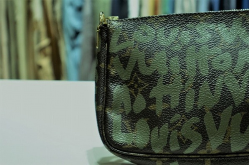 インポートブランドのLOUIS VUITTON