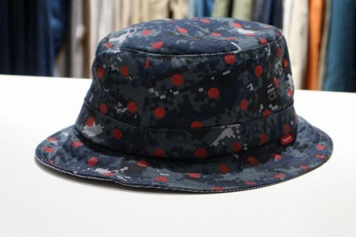 SUPREMEのシュプリーム