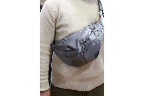 ポーターのウエストバッグ