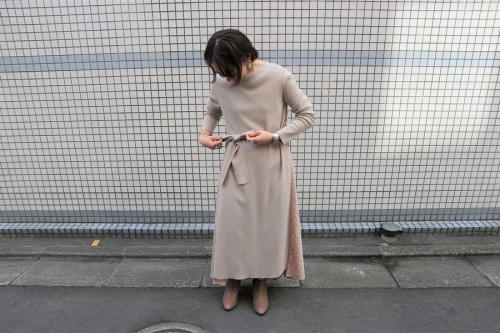 キャリアファッションのADORE