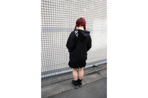 ビッシュのパーカー