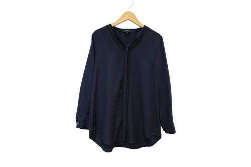 ブラウスのフォーマル