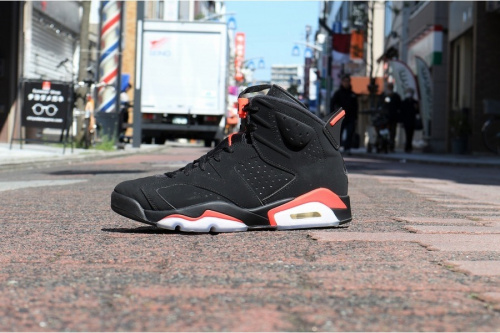 スニーカーのNIKE