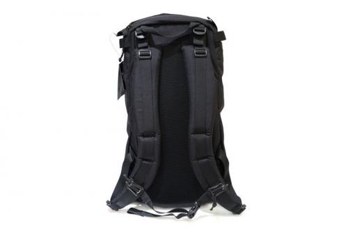 バックパックのミリタリー