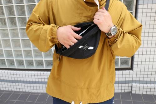 ウエストバッグ