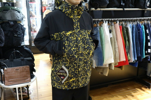 アウトドアブランドのTHE NORTH FACE
