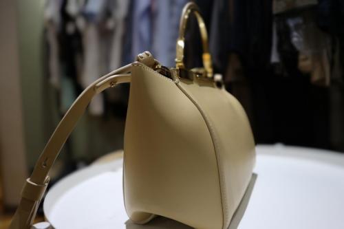 2WAYバッグのレディース