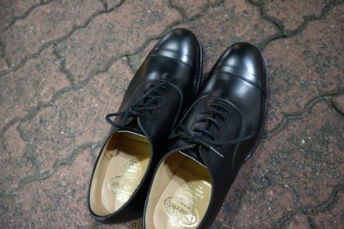 ストレートチップシューズのメンズ