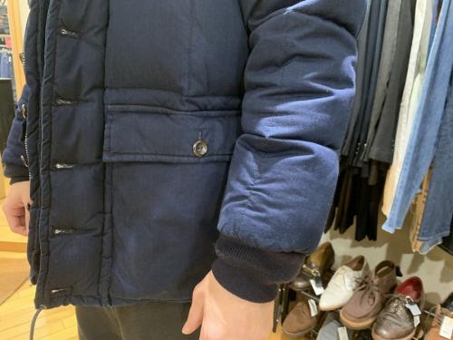 カトーのダウンジャケット