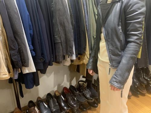 バレンシアガのレザージャケット