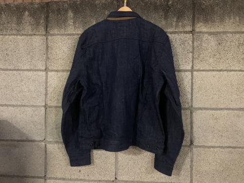 デンハムのデニムジャケット