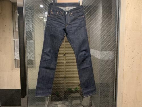 RRLのダブルアールエル