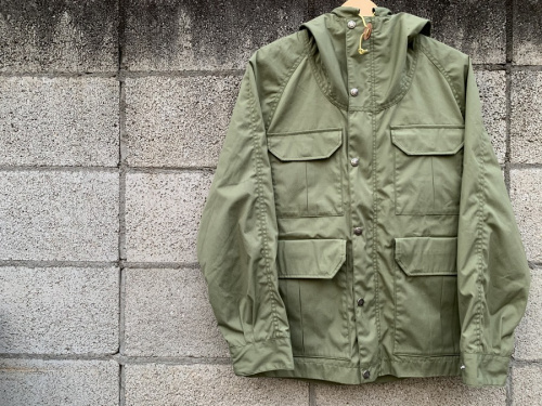 アウトドアブランドのTHE NORTH FACE PURPLE LABEL