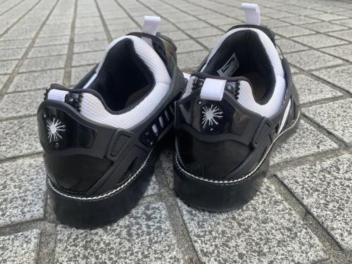 ミハラヤスヒロ×プーマのシューズ