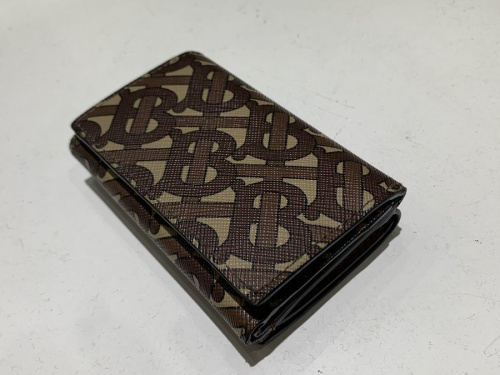 インポートブランドのBURBERRY
