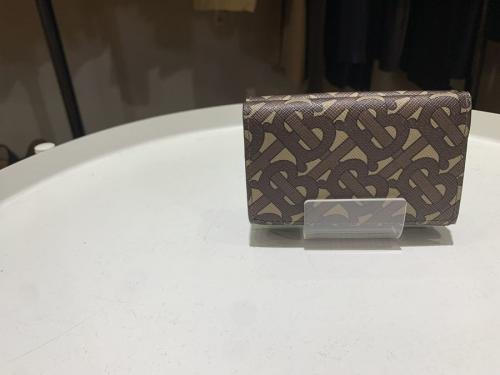 バーバリーの財布