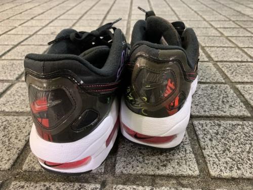 スニーカーのメンズ