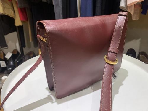 カルティエのショルダーバッグ