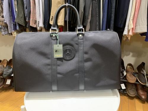 ハンティングワールド × メルセデス・ベンツのボストンバッグ