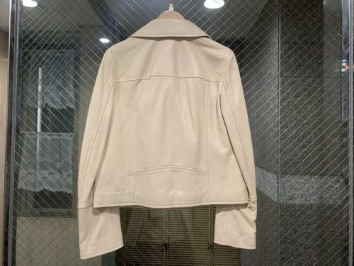 レザージャケットのレディース