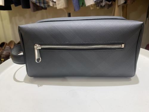 バーバリーロンドンのバッグ