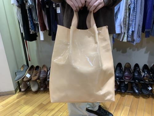 エンダースキーマーのバッグ