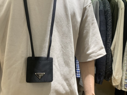 ラグジュアリーブランドのPRADA
