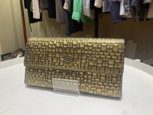シャネルの財布