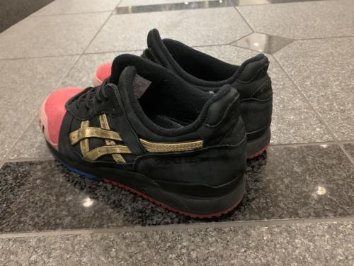 asicsのアシックス