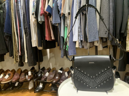 インポートブランドのDIESEL