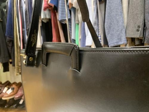 ブルーフケースのメンズ