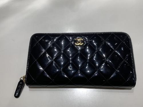 シャネルの財布
