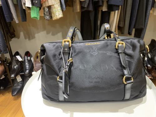 ラグジュアリーブランドのPRADA