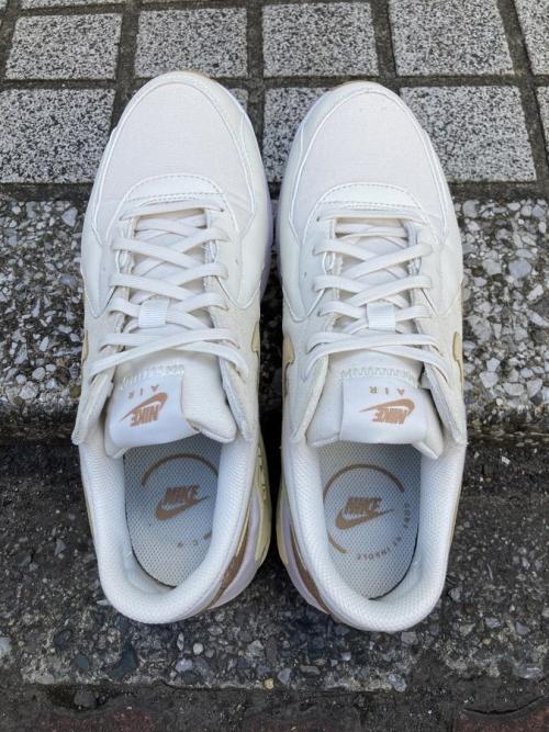 スニーカーのメンズ