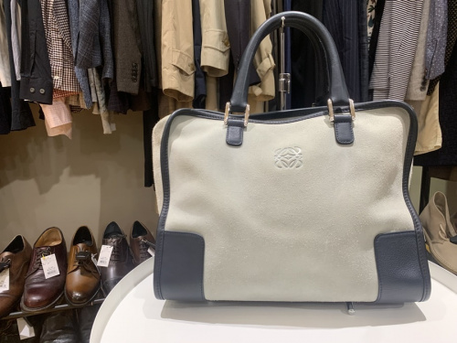 ラグジュアリーブランドのLOEWE