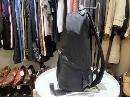 マイケルコースのリュック