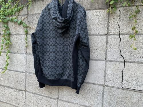 パーカーのメンズ