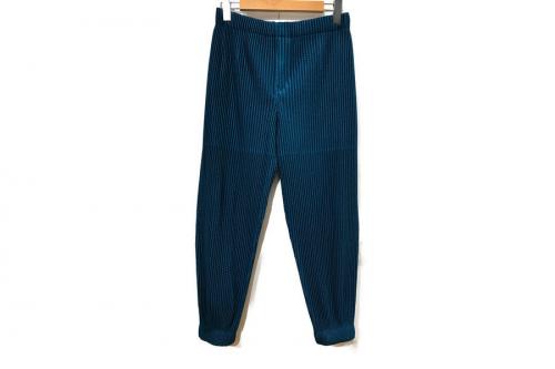 パンツのプリーツ