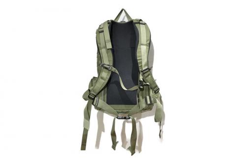 リュックのメンズ